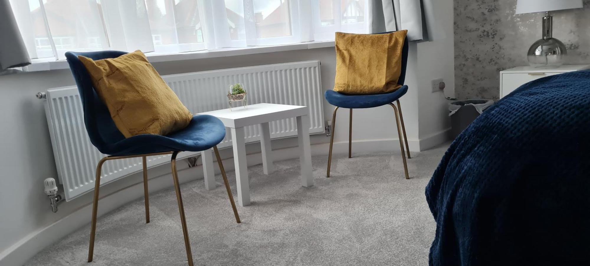 Shm Stays Leicester. Newly Renovated!! 15 Min Drive From City Centre, University. 9 Min Drive To Leicester City Stadium, 5 Min Drive To M1 & M69. 2 Min Walk To Bus Stop. 외부 사진